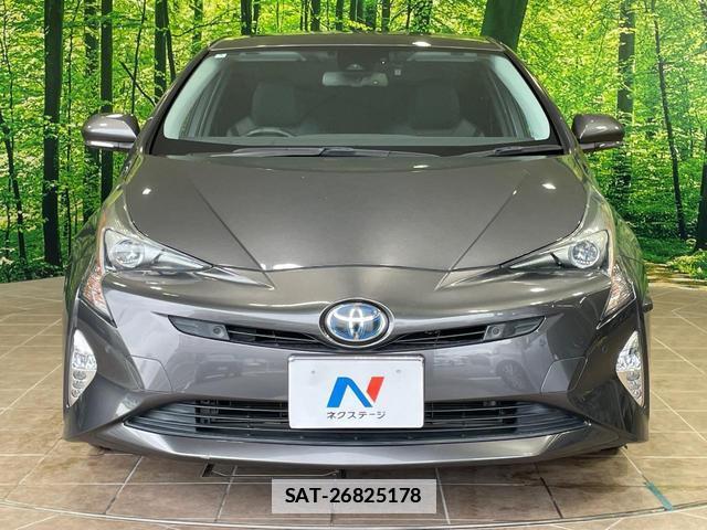 Toyota PRIUS 2018-03 7867337-13