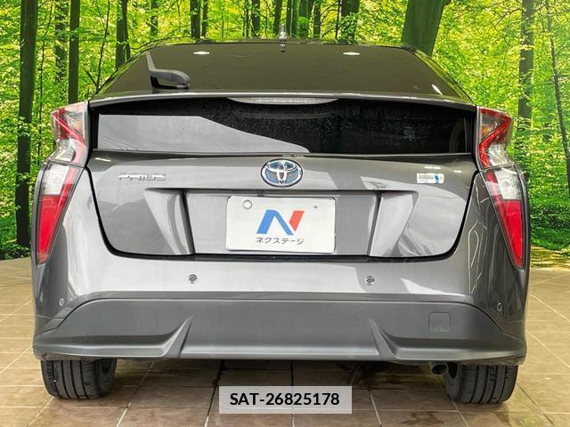Toyota PRIUS 2018-03 7867337-14