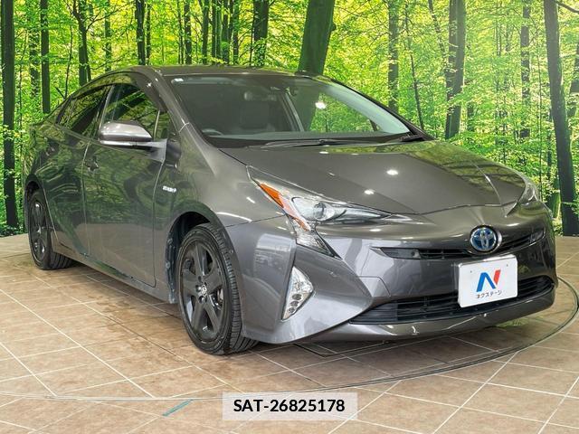 Toyota PRIUS 2018-03 7867337-15