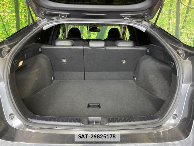 Toyota PRIUS 2018-03 7867337-9