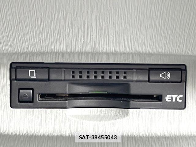 Toyota PRIUS 2014-12 7867940-4