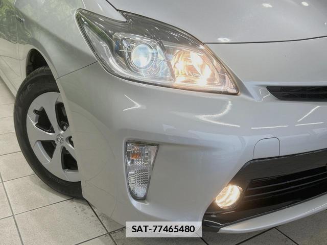 Toyota PRIUS 2014-12 7867957-11