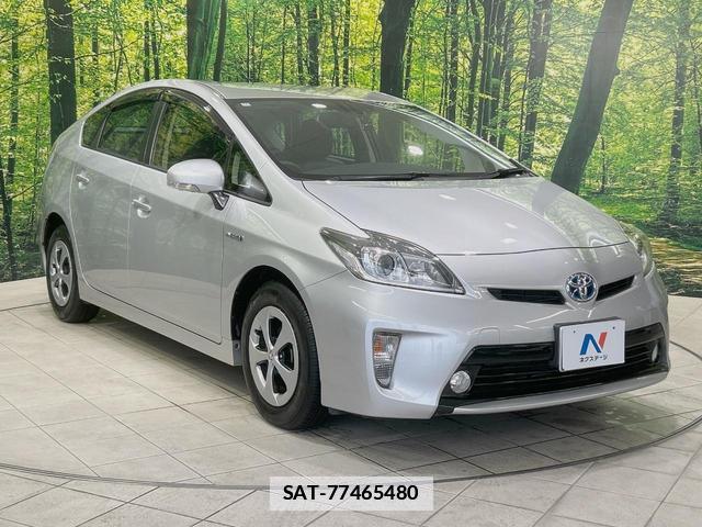 Toyota PRIUS 2014-12 7867957-15