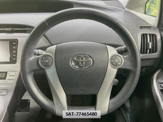 Toyota PRIUS 2014-12 7867957-9