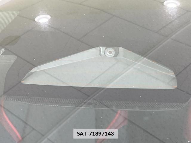 Toyota PRIUS 2023-10 7868384-4