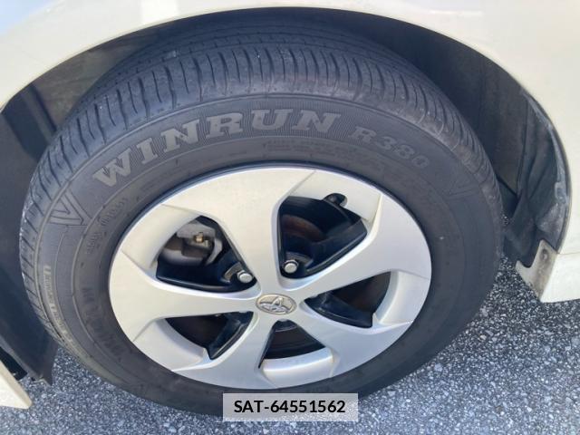 Toyota PRIUS 2010-02 7868514-7
