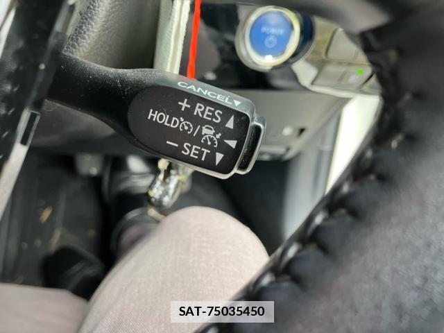 Toyota PRIUS 2019-02 7868655-14