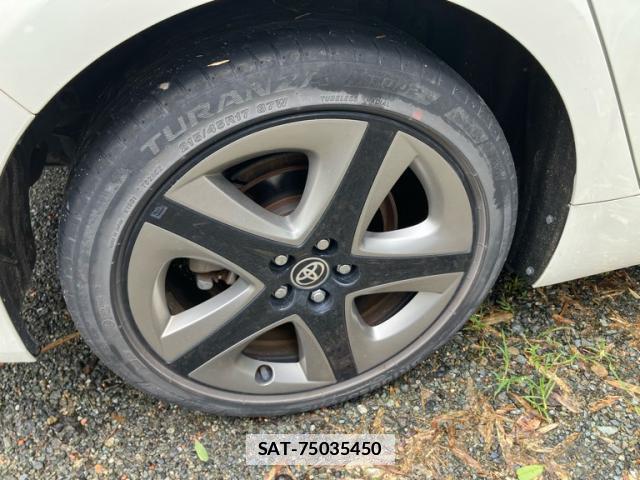Toyota PRIUS 2019-02 7868655-4