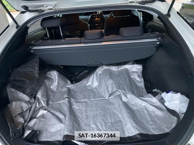 Toyota PRIUS 2017-10 7868704-10