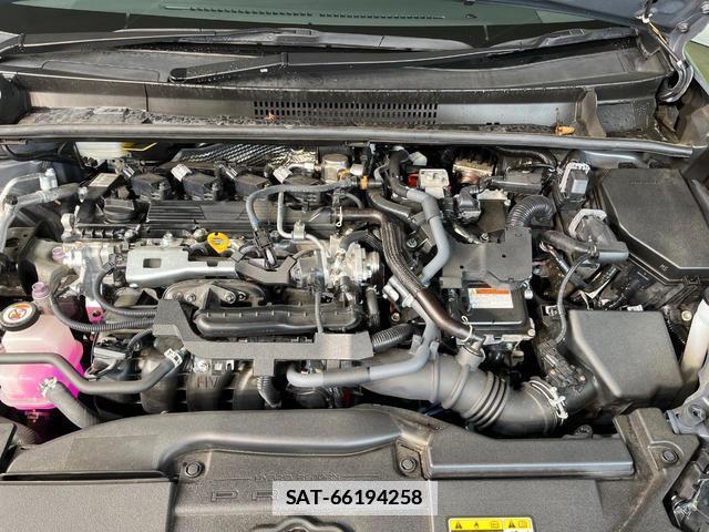 Toyota PRIUS 2023-09 7869417-17