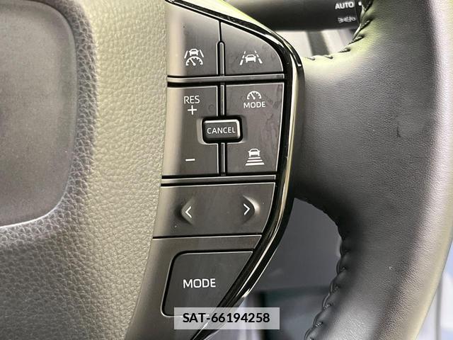 Toyota PRIUS 2023-09 7869417-5