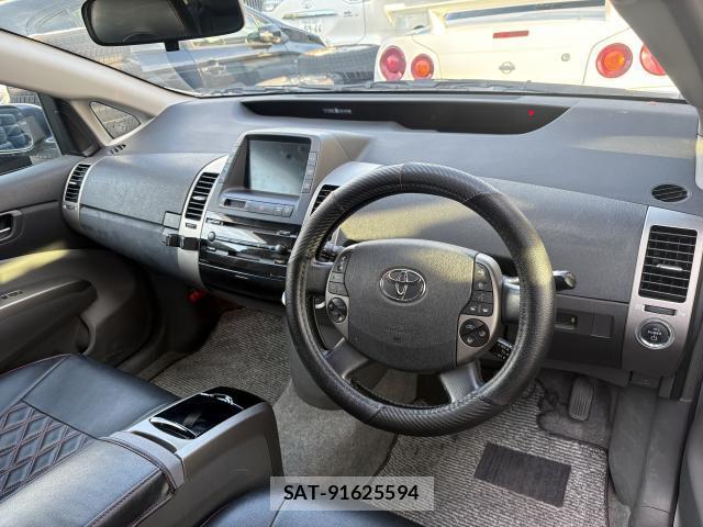 Toyota PRIUS 2009-02 7869555-11
