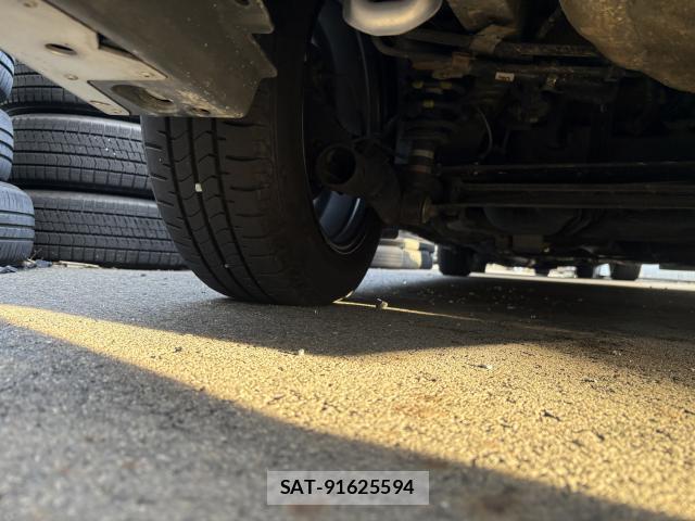 Toyota PRIUS 2009-02 7869555-4