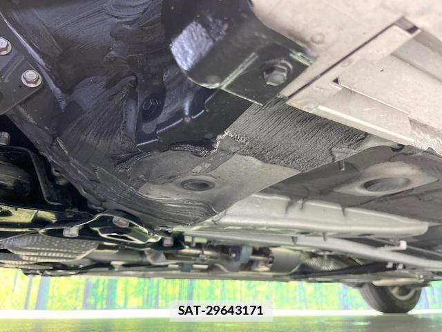 Toyota PRIUS 2014-03 7869869-17