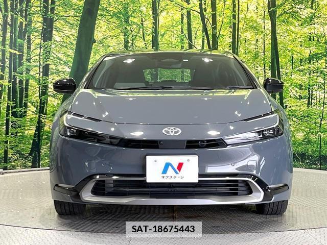 Toyota PRIUS 2023-06 7869987-13