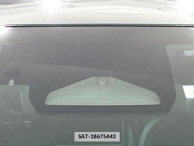 Toyota PRIUS 2023-06 7869987-2