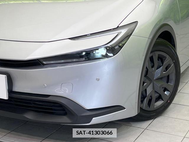 Toyota PRIUS 2023-03 7870093-11