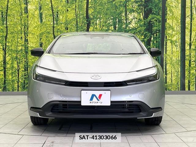 Toyota PRIUS 2023-03 7870093-13