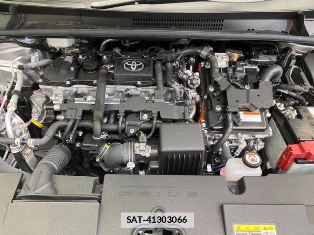 Toyota PRIUS 2023-03 7870093-17