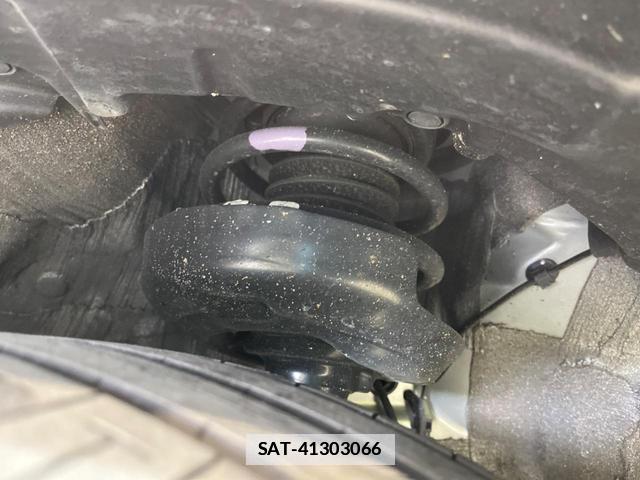 Toyota PRIUS 2023-03 7870093-19