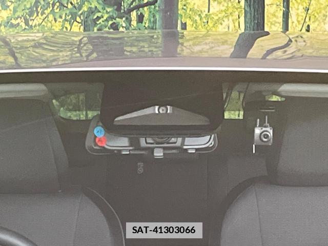 Toyota PRIUS 2023-03 7870093-2