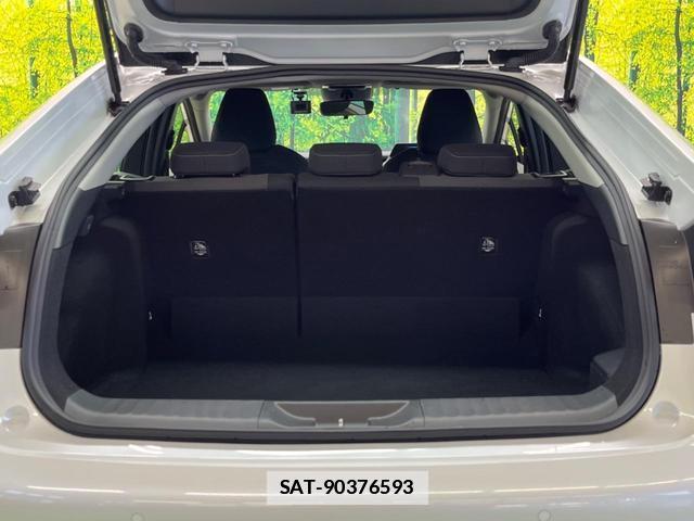 Toyota PRIUS 2025-05 7870409-9