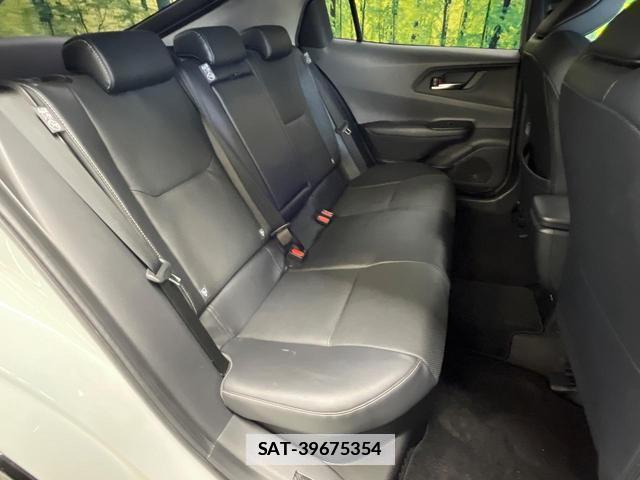 Toyota PRIUS 2023-06 7870413-10
