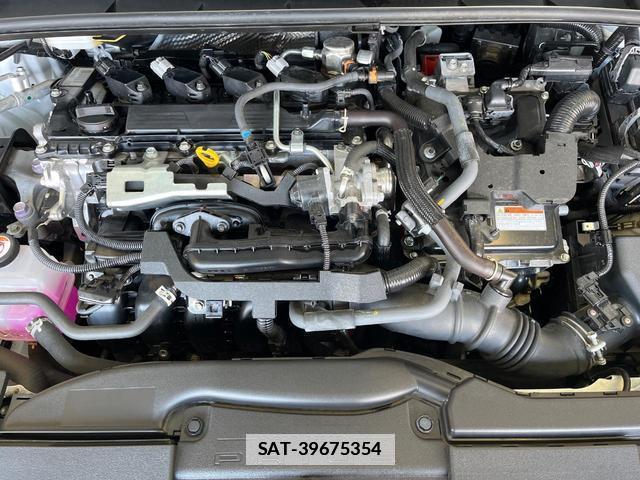 Toyota PRIUS 2023-06 7870413-18