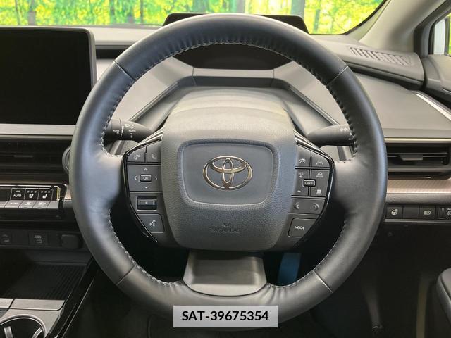 Toyota PRIUS 2023-06 7870413-4