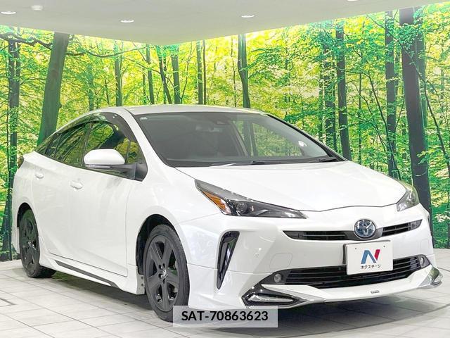 Toyota PRIUS 2022-03 7870707-15