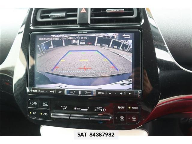 Toyota PRIUS 2018-08 7871424-10