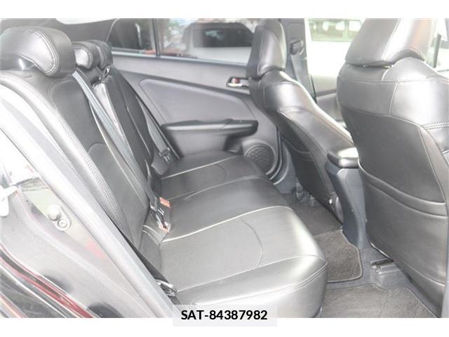 Toyota PRIUS 2018-08 7871424-11
