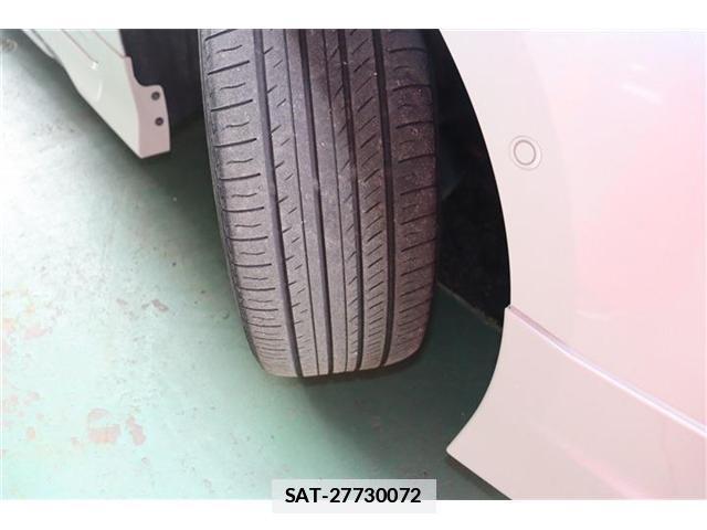 Toyota PRIUS 2018-09 7871426-16