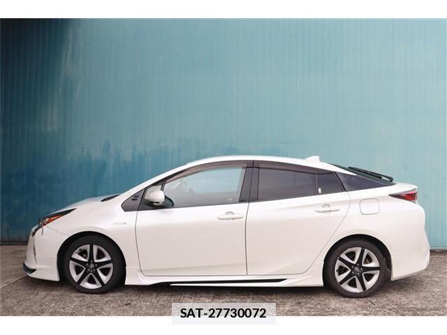 Toyota PRIUS 2018-09 7871426-4