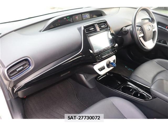 Toyota PRIUS 2018-09 7871426-7