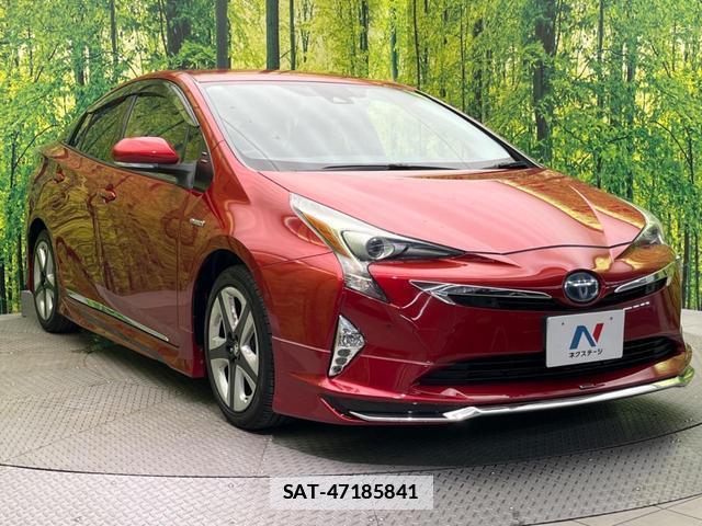 Toyota PRIUS 2017-12 7871866-15