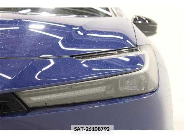 Toyota PRIUS 2023-06 7872436-15