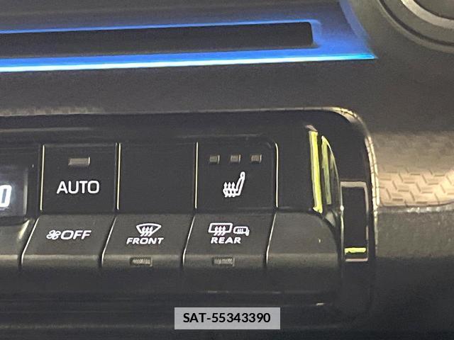Toyota PRIUS 2023-09 7872517-6
