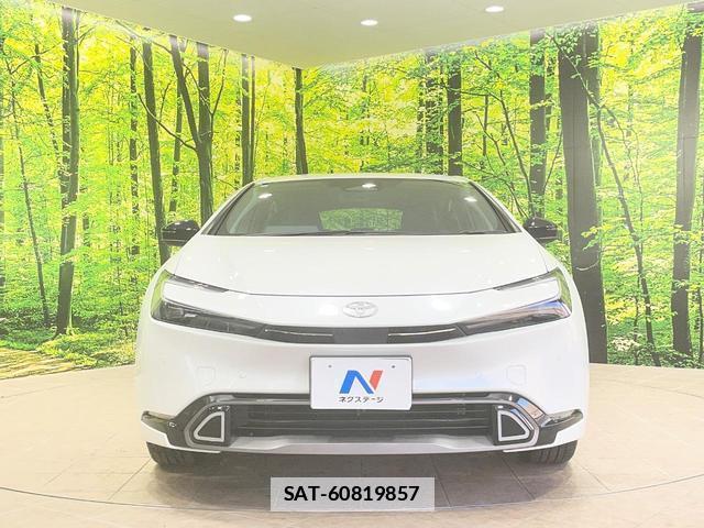 Toyota PRIUS 2023-11 7872593-13