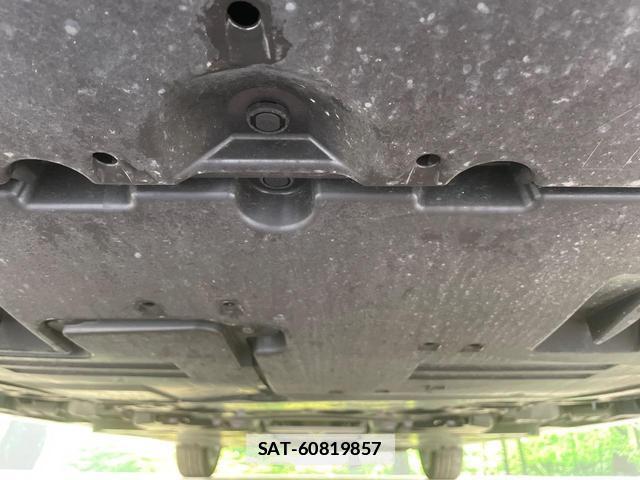 Toyota PRIUS 2023-11 7872593-18
