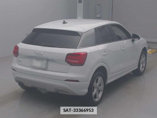 Audi Q2 2019-12 7871995-5