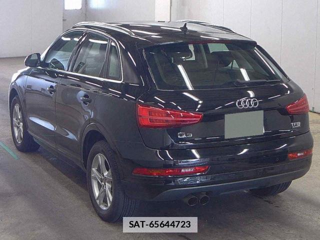 Audi Q3 2015-12 7871199-4