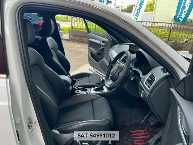 Audi Q3 2016-06 7872775-13