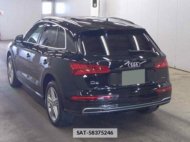 Audi Q5 2021-01 7871164-1