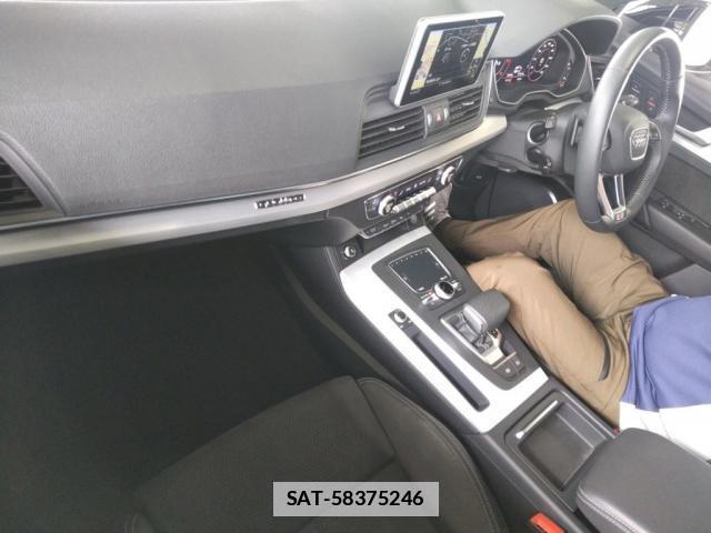 Audi Q5 2021-01 7871164-2