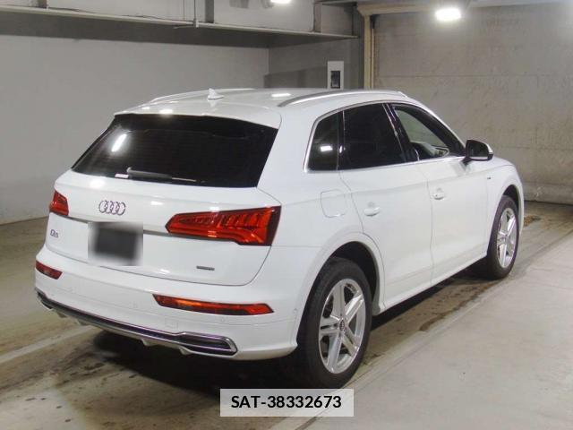 Audi Q5 2019-06 7871998-1
