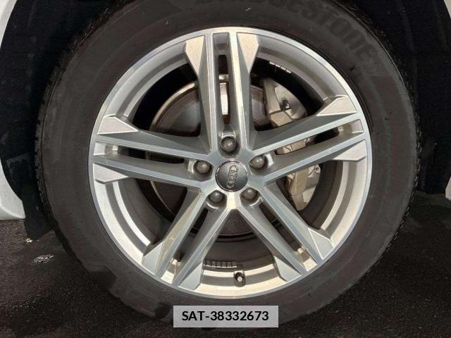 Audi Q5 2019-06 7871998-8