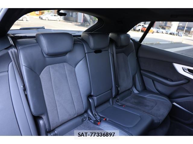 Audi Q8 2020-06 7872526-13