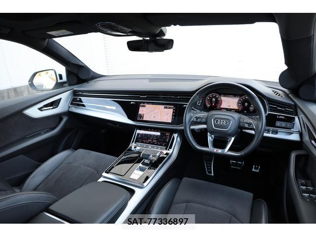 Audi Q8 2020-06 7872526-4