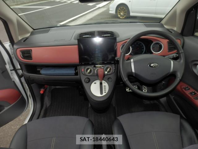 Subaru R1 2010-02 7872063-3